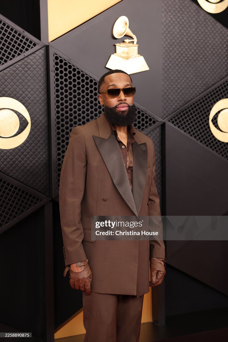 KENYON DIXON tweet media