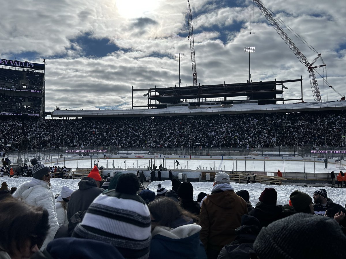 DJS827's tweet photo. @PennStateMHKY https://t.co/QzsWkNcvf4