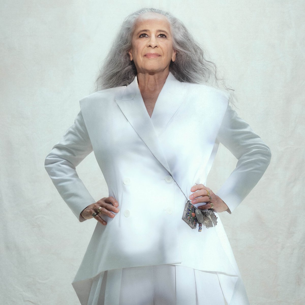 bchartsnet's tweet image. 🏆🇧🇷 Maria Bethânia é oficialmente #GRAMMYs Winner