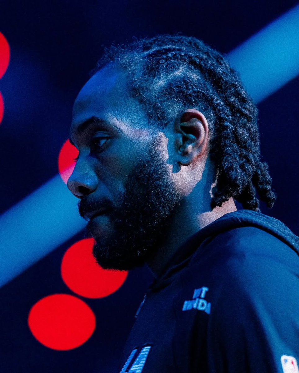 ClippedUP__'s tweet photo. Kawhi Leonard this season:

Averaging a career high 27.7 PPG

Leads the league in Steals per game (2.1)

Leads the league in free throw percentage (93.6%)

Not named an All-Star … https://t.co/gJG43vJXyc