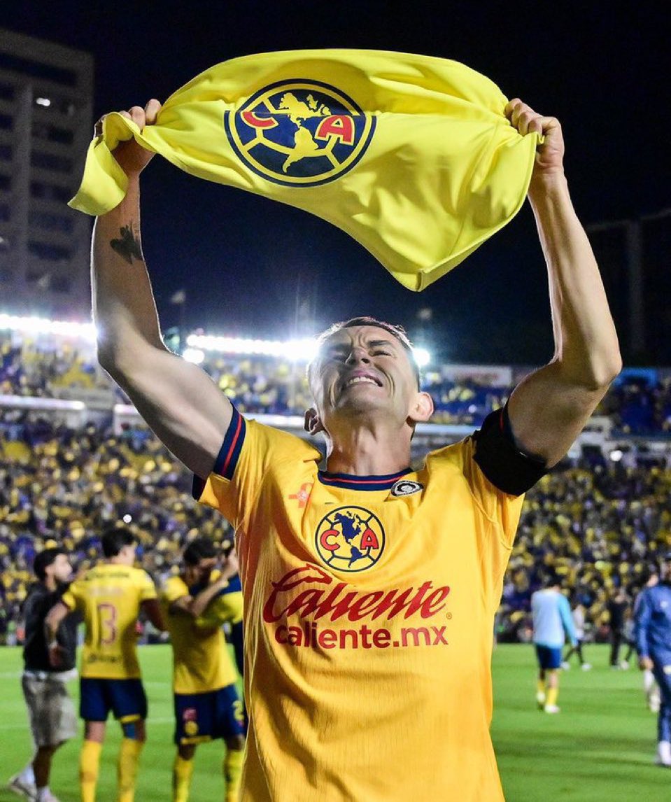 Oficialmente se fue Alvaro Fidalgo al Betis y entiendo la alegría de los 'antis'.

En 5 años ganó 3 títulos de Liga.

Ganó lo mismo que:

Chivas en los últimos 29 años
Cruz Azul en los últimos 46 años

Agradezcan que se fue 😉