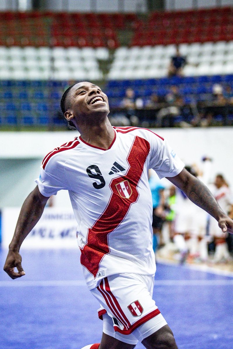 La Bicolor tweet media