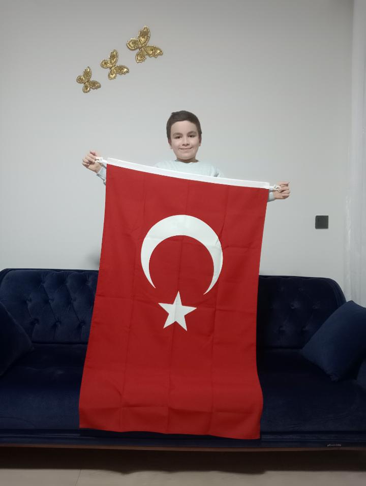 3/D sınıfımızdan Yusuf Burç'a teşekkür ederiz...
Harikasın 👏👏👏👏
#bayrağım #bayrak #bayrakaşkı 
Sarsılmaz Yarınlar İçin...
#yaşayanokulgüneykenti̇lkokulu 
<a href="/elazig_valiligi/">T.C. Elazığ Valiliği</a> <a href="/tcmeb/">Millî Eğitim Bakanlığı</a> <a href="/elazigmem/">Elаzığ İl Мillî Eğitim Müdürlüğü</a>