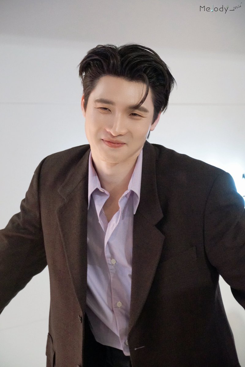 Melody2wishCNFC's tweet image. 260201📷

Gentle Boy @m34nismind 

#MeanPhiravich
#UltimateTroopBoardJump2026