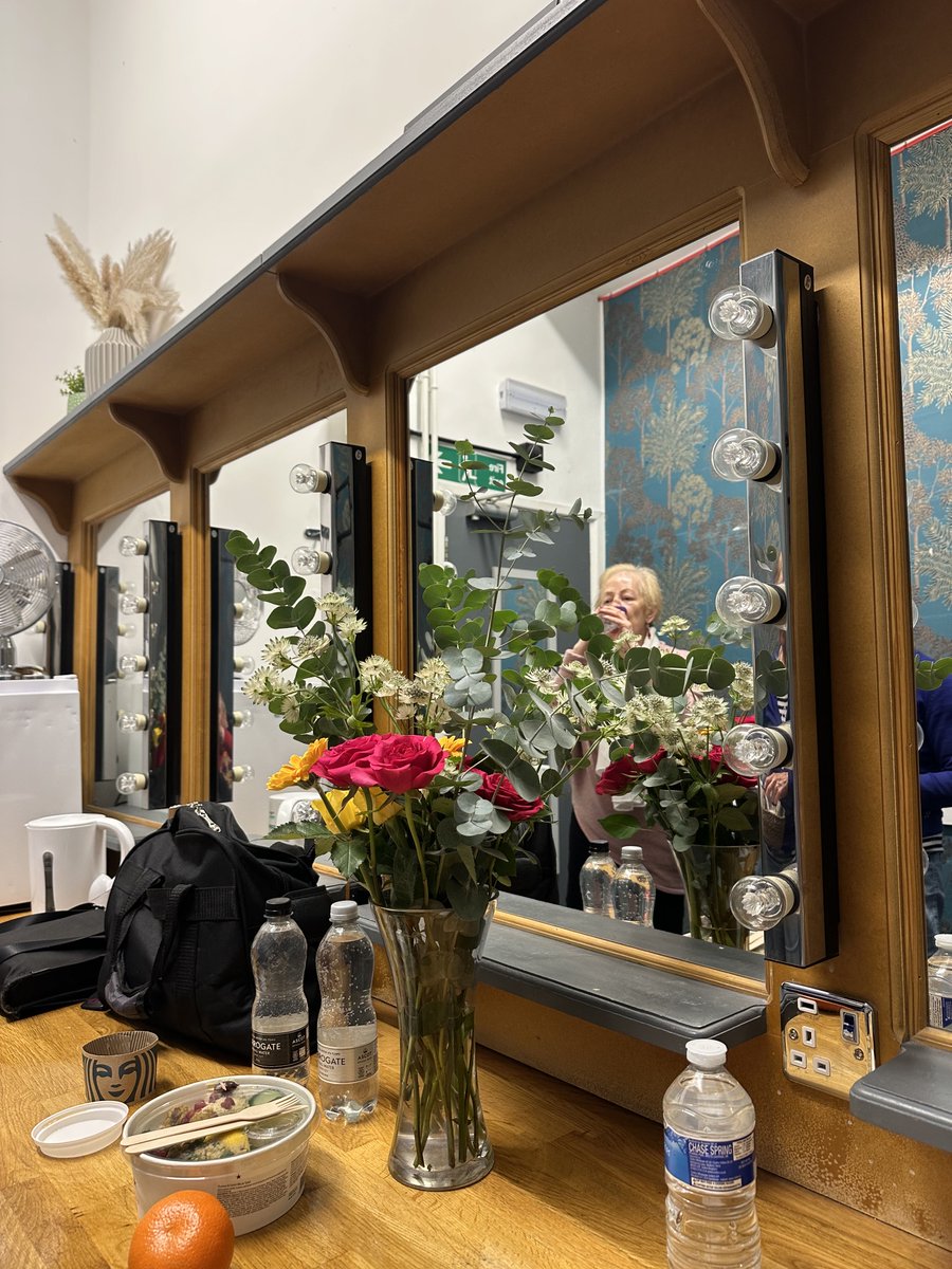 Gyles Brandreth tweet media