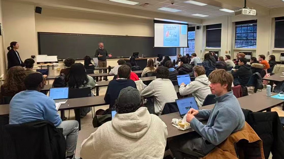 It was a pleasure to present Human Capital for Humans at the <a href="/UNC/">The University of North Carolina at Chapel Hill</a>. Students were engaged, and their questions were stimulating. Thanks to the Carolina Economics Club for organizing such a nice event!
<a href="/UChicago/">The University of Chicago</a> <a href="/UChi_Economics/">UChicago Economics</a> #HumanCapitalforHumans