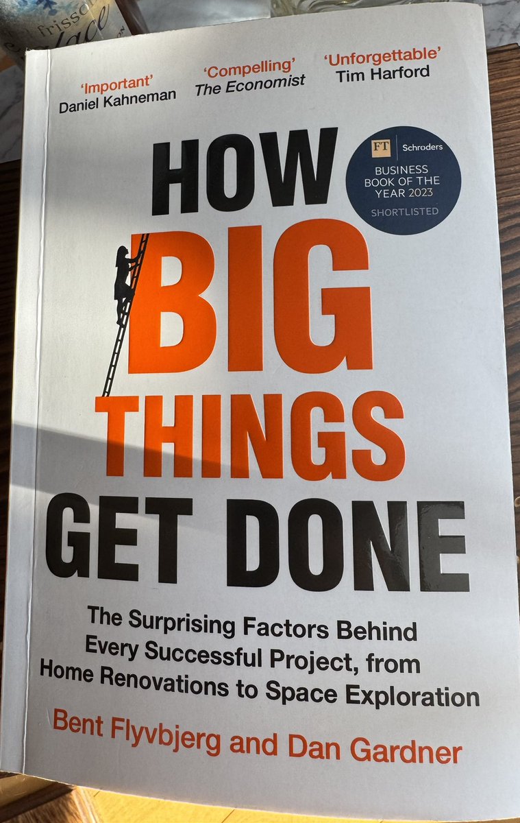 samghauch's tweet photo. One key idea: project risk is fat-tailed, not normal.

A few extreme failures dominate outcomes.
This aligns closely with Nassim Nicholas Taleb’s Black Swan logic.

Planning for averages is the wrong game. https://t.co/dcRVy10VqA