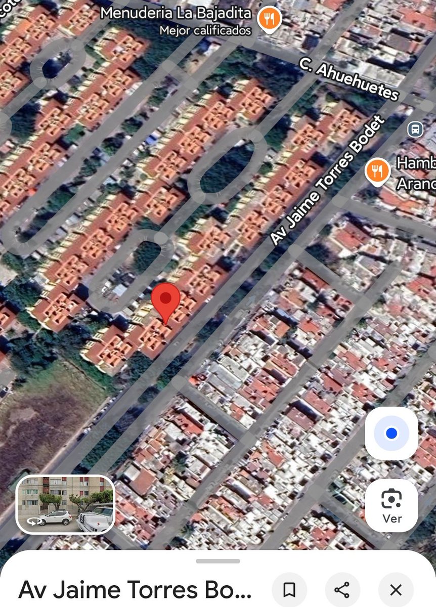 Nos llega este reporte . Hay que actuar 
<a href="/PCYBOMGDL/">Protección Civil y Bomberos Guadalajara</a> <a href="/GuadalajaraGob/">Gobierno de Guadalajara</a> <a href="/PoliciaGDL/">Policía de Guadalajara</a> <a href="/Trafico_ZMG/">TráficoZMGuadalajara</a> <a href="/VeroDelgadilloG/">Verónica Delgadillo</a>