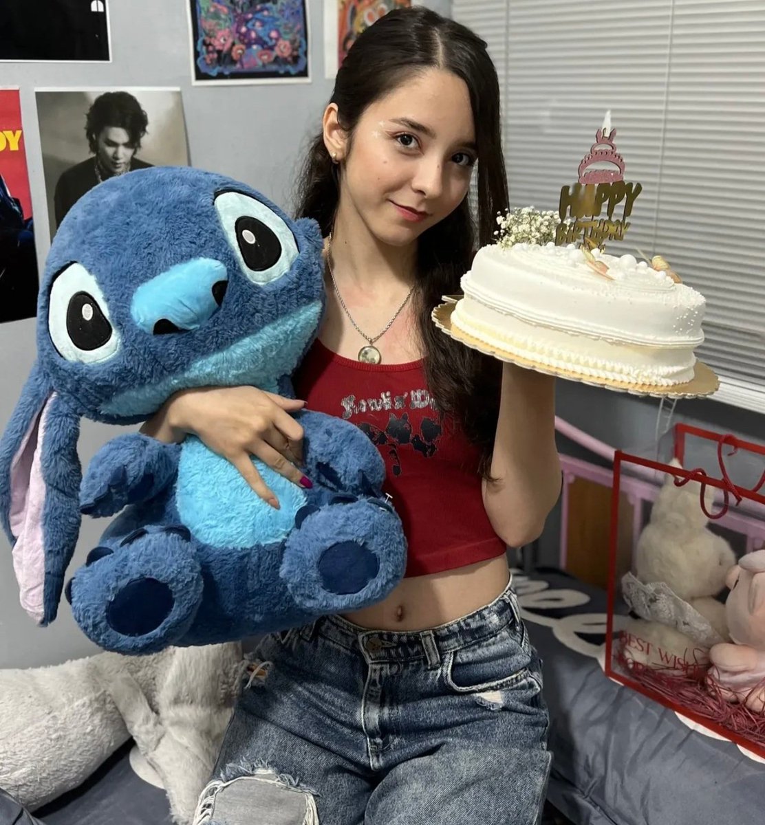 yellow7swan's tweet image. اگه آرمی و الان زنده ای
باید تا آخرین نفس
صدای هم وطنایی باشی
که با تو علاقه ی مشترکی داشتن.
Shiva and Raha were two ARMYs killed by the Islamic Republic.
There are certainly many more ARMYs murdered by this regime whose names we still don’t know+
#Shiva_Javid
#RahaBahloulipour