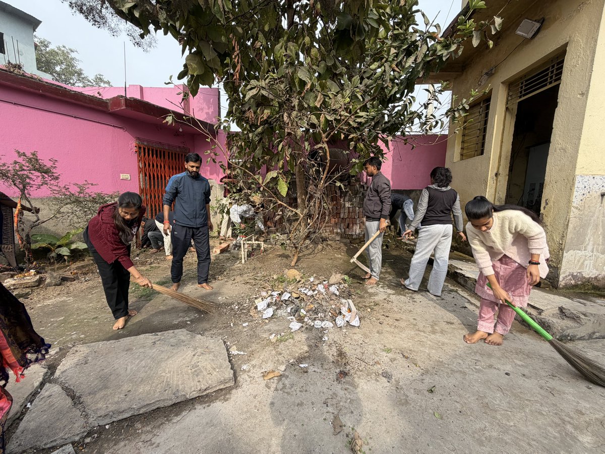 Dr. Binit Lal tweet media