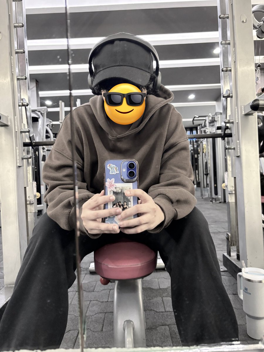 🫅🏻 (@bigoa0) on Twitter photo 