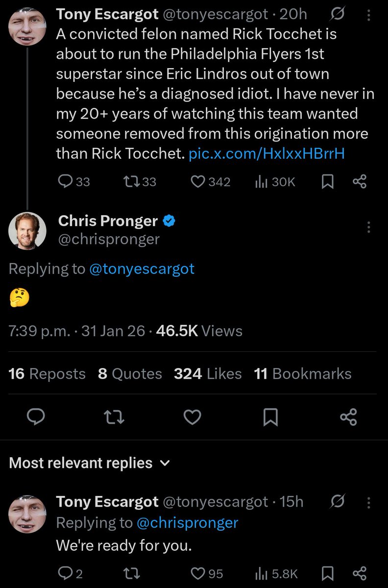 taj1944's tweet photo. Flyers Twitter is amazing right now 🤣🤣 https://t.co/Ire7SLIkCH
