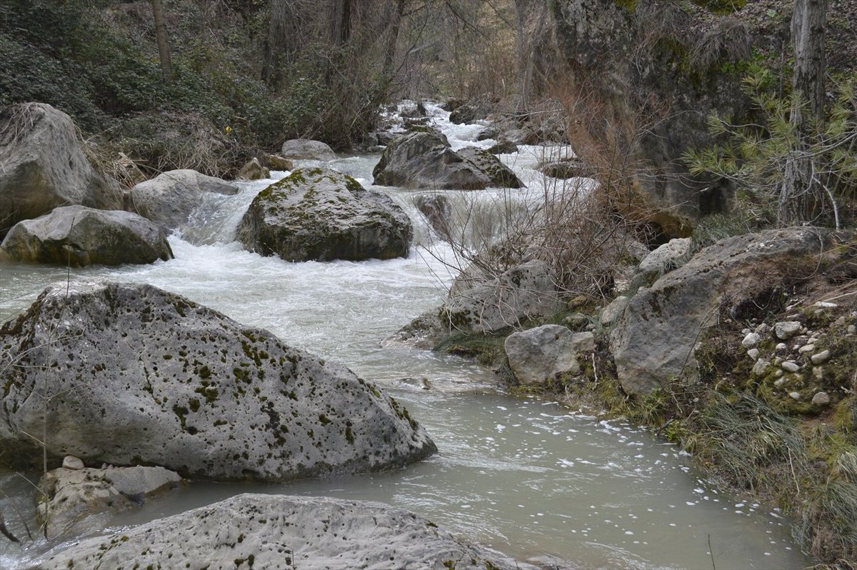 ECOLOSIONES HIDRICAS ALTO SEGURA-ARCO BETICO.
los fabulosos volumenes q se están registrando en los aforos de cabecera invitan á compararlos con los de Marzo 2013(resumen q hice entonces se adjunta).
Aunque situación actual proseguirá podemos ya valorarlas a ambas.

📸©JM.Serna