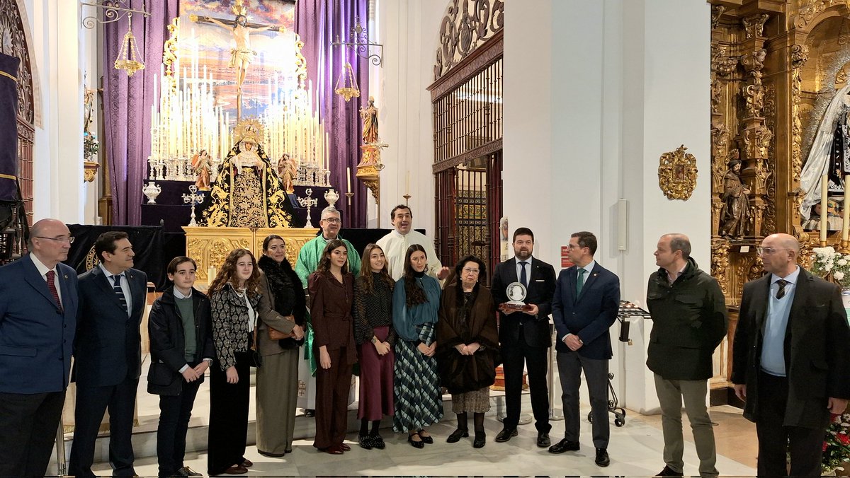 Hermandad de la Exaltación tweet media