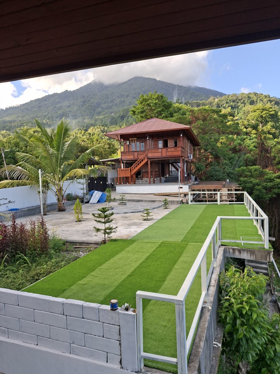 Ada yang ingin coba merantau ke Ternate?
Aku butuh cepat tim untuk posisi:
1. Pemandu Astronom
2. Operator Teleskop
3. IT
4. Pemasaran
5. Resepsionis

*WNI, dwibahasa (IN-EN), inisiatif, jujur. Udah.
Colek via DM jika berkenan, ya.