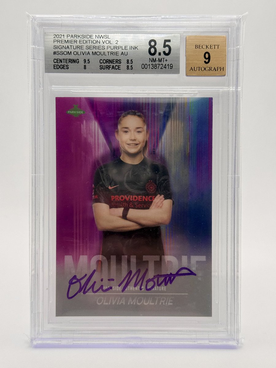 Melanie Barcenas Parkside auto /99: $125
Melanie Barcenas Parkside retro auto /89: $125
Olivia Moultrie Parkside auto Blue ink /250: $175
Olivia Moultrie Parkside auto Purple ink /50: $650
