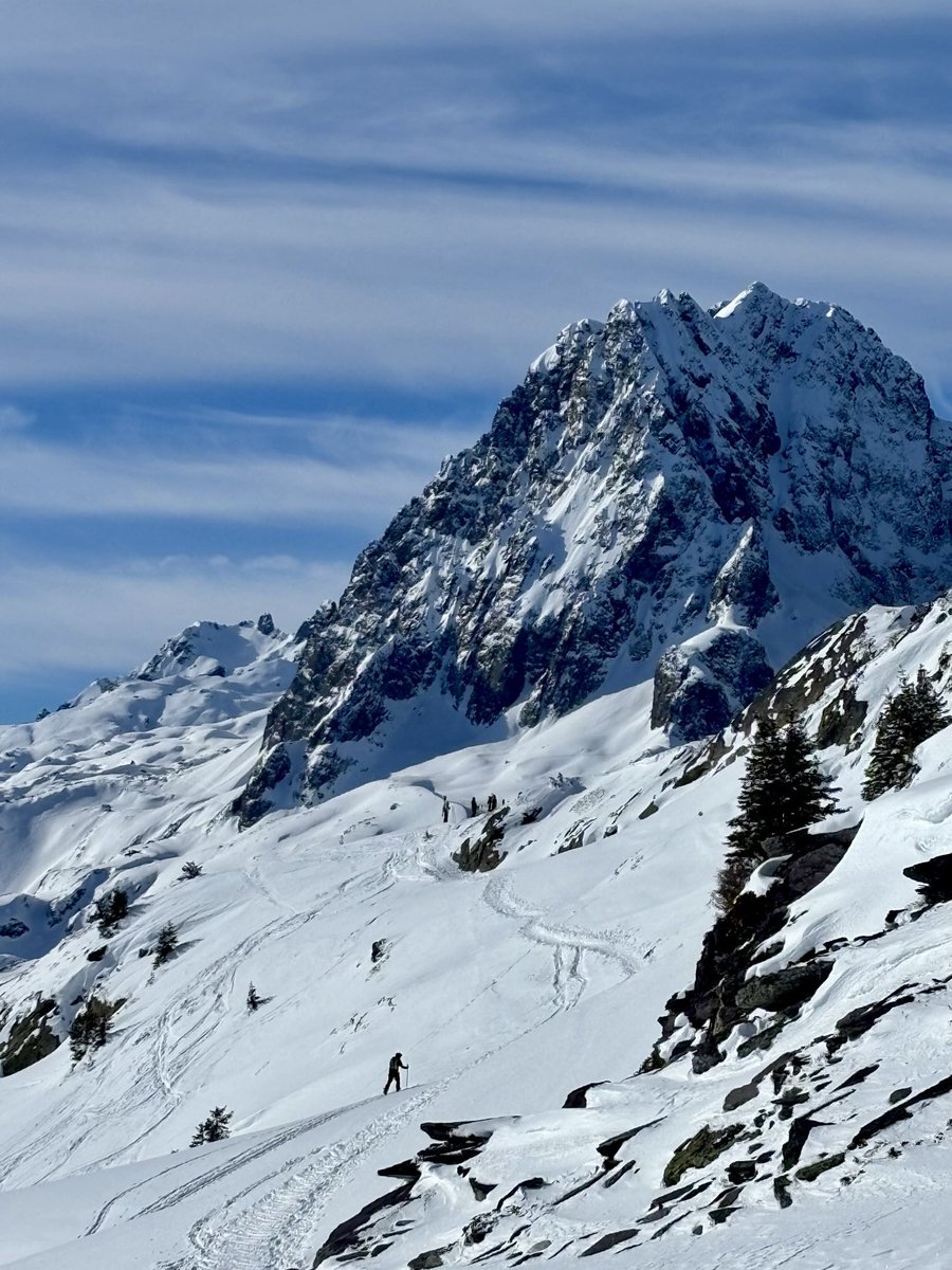 EmmanuelleRota's tweet image. Au milieu de la beauté 🎿❄️

#chamonix