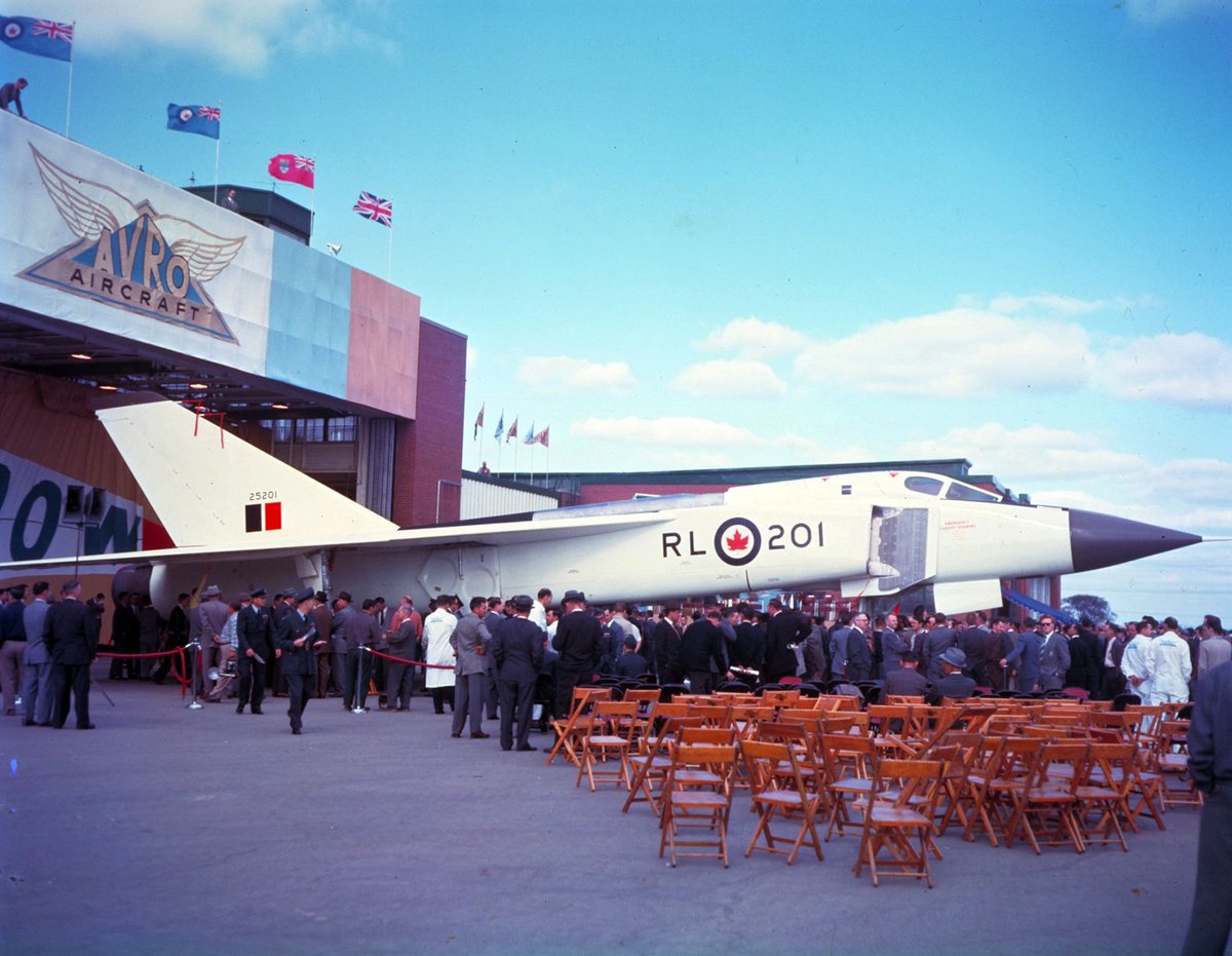 Mikeggibbs's tweet image. No government no matter the party or who's leading it, can make Big American Auto stay.

PM Carney and Premier Ford have done everything, using every tool at their disposal, to compel them to stay.

The President of the United States has bigger cards than us, and he's insane.…