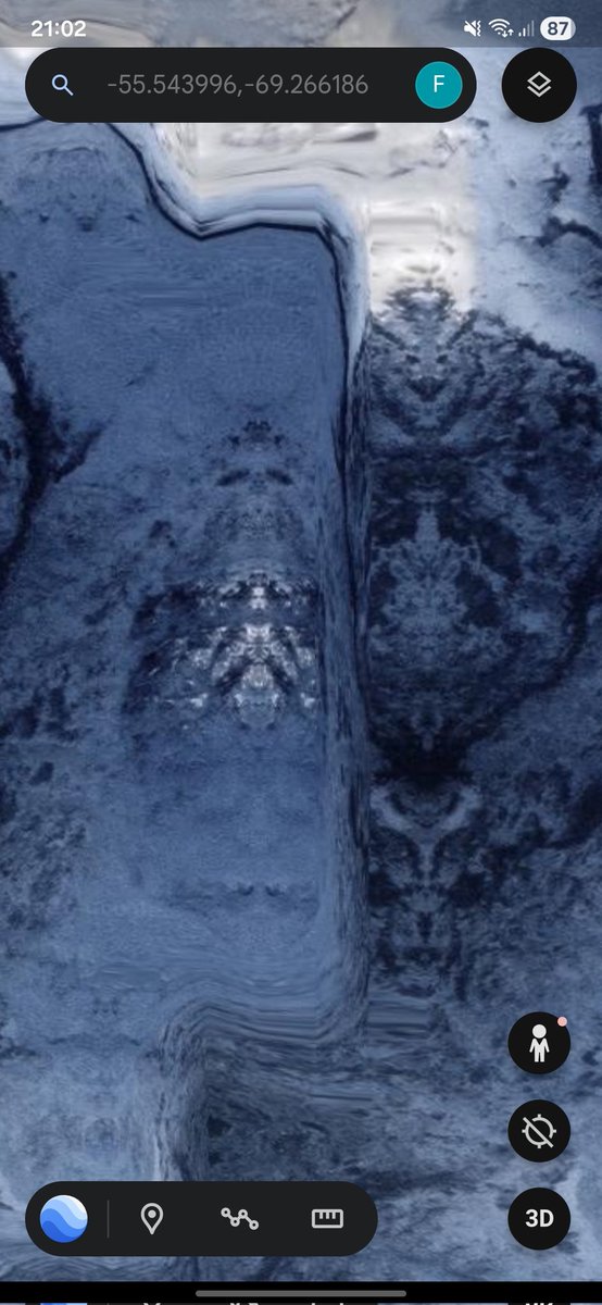 Found this on instagram, then search it my self on google earth.
Is this a dicovery? Bad image rendering? Haven't found any info about it!

Coordinates: -55.543996,-69.266186

Let me know your thoughts!👇

Also I think it fits the penguin memecoin narra, what #BSC says?