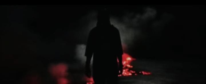 Layaneeca's tweet image. *متتكلمش عن النضج لو موصلتش لمرحلة إن ميبقاش فارق معاك وجود أي حد إذا كان قريب أو بعيد، لو الشخص ده مشي أو فضل موجود، المهم راحتك وراحة بالك وعقلك وانتظامك بتطوير نفسك .*