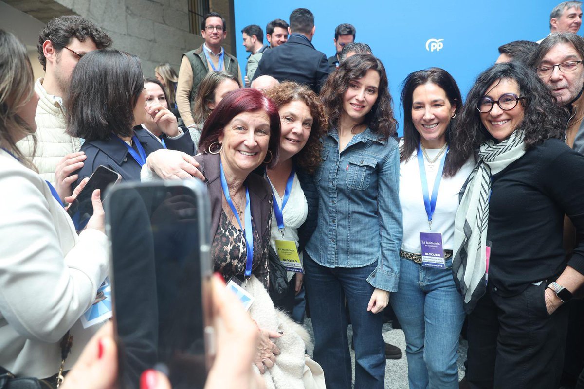 El <a href="/ppmadrid/">PP Comunidad de Madrid</a> gobierna en torno a una forma de ver la vida y los mejores servicios públicos.  

Gobernamos en 113 municipios, donde con ilusión y compromiso vamos ganando fuerza cada día.

Prometemos una gran victoria.

#2IntermunicipalPPMadrid