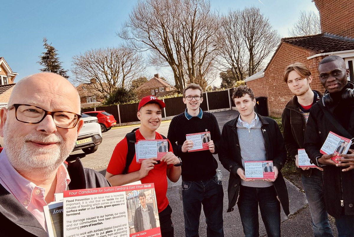 Ash (He/Him) 🏳️‍🌈🌹 tweet media