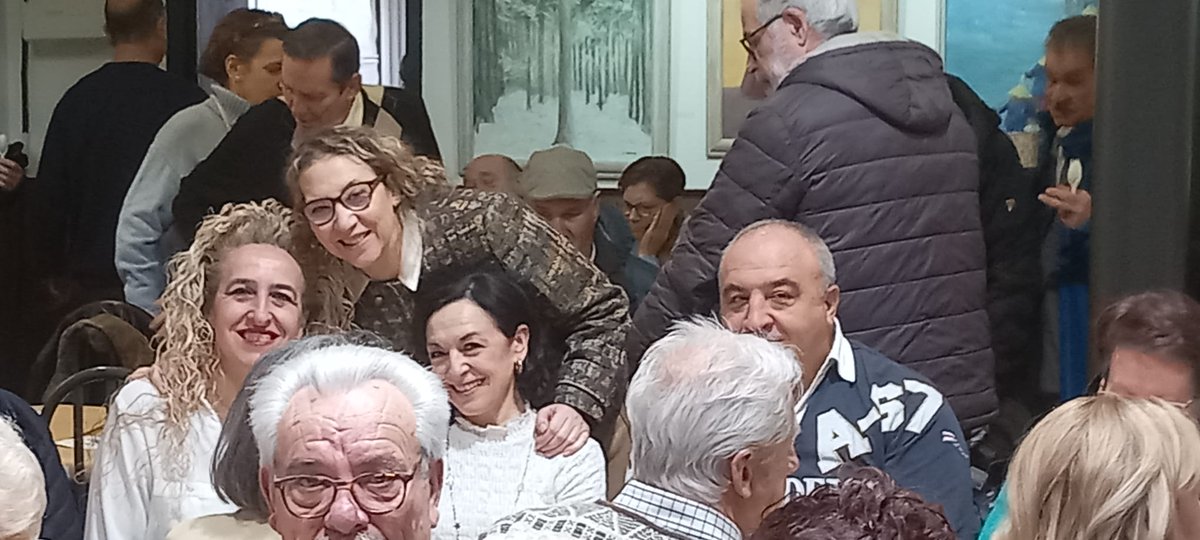 Hoy domingo hemos compartido con la Casa regional de Extremadura en Getafe su tradicional matanza.

¡Siempre es un placer acompañaros!