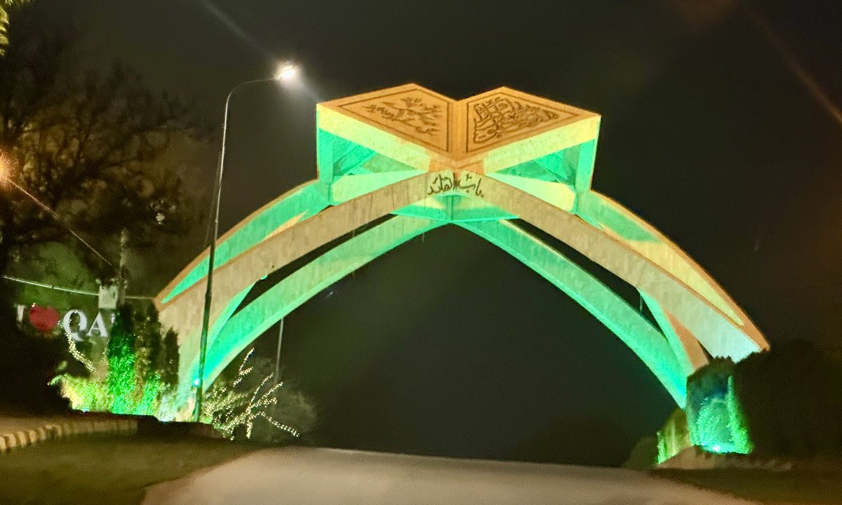 ishiali's tweet photo. Grateful to CDA for the excellent renovation of QAU's Bab-e-Quaid &amp; entrance. Thank you Minister of Interior Mr. Mohsin Naqvi &amp; Chief Commissioner/Chairman CDA Mr. Ali Randhawa for your leadership. A shining tribute to education! 🇵🇰

@OfficialCDA @GovtofPakistan @MoIB_Official https://t.co/vfXbjHgsJt