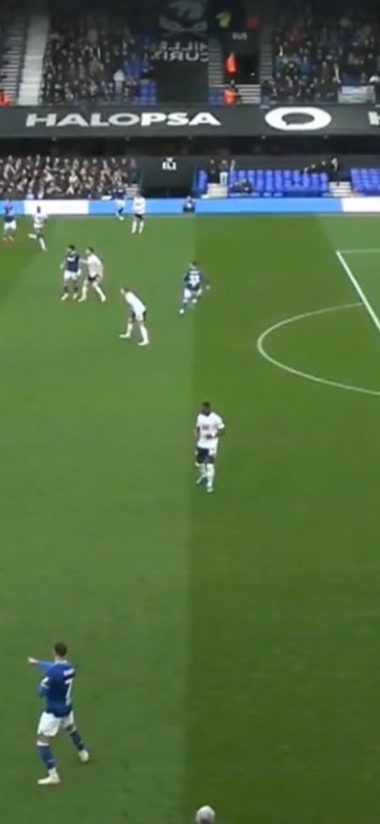 The Super Blue tweet media