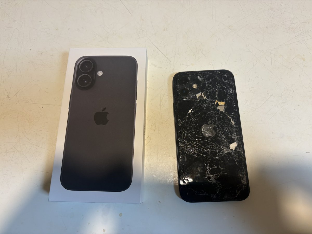 Ima_S20's tweet image. 通話も出来なくなってたiPhone12からようやく新しくiPhone16に乗り換える事ができた⤴️
大切に使おう🎵
#i̇phone16  #iPhone12