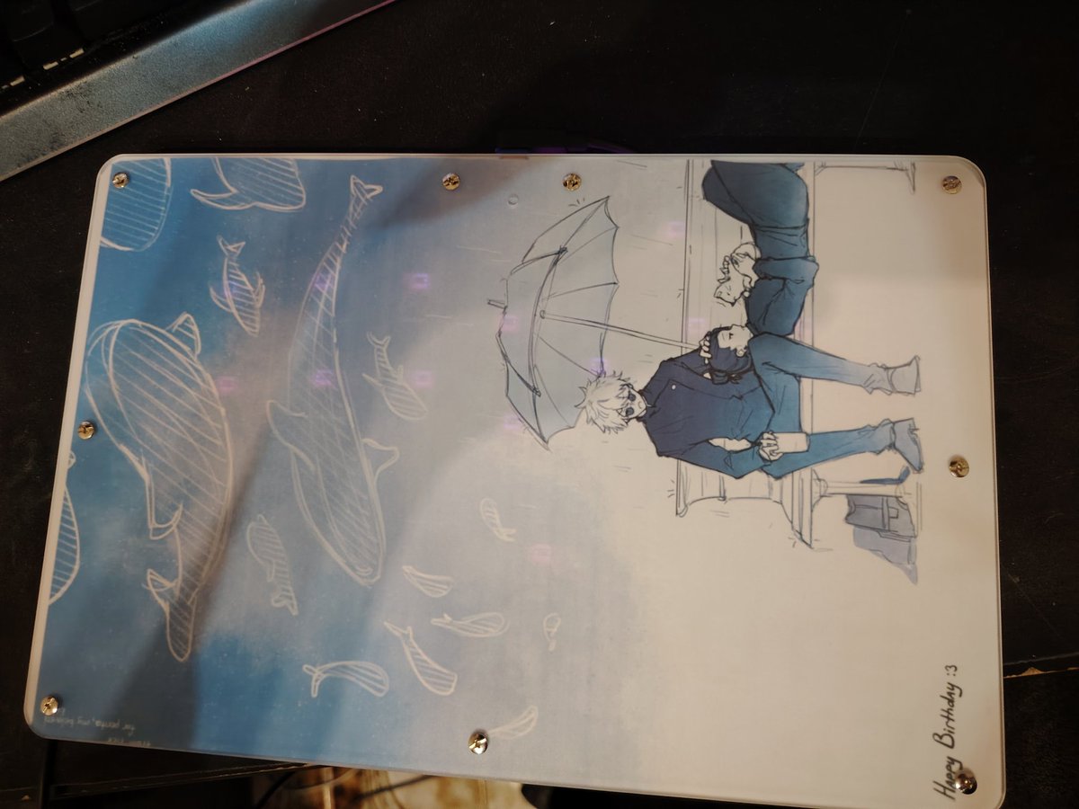 NotPenta's tweet image. I got myself recently a new controller, the Haute42 T13, and with it, I decided to decorate the controller, and I used the beautiful art that @mu_ank_ did for my birthdays, and I'm absolutely in love 😭. Hori's eyes in the front are not there, but I still love it. Follow her NOW.