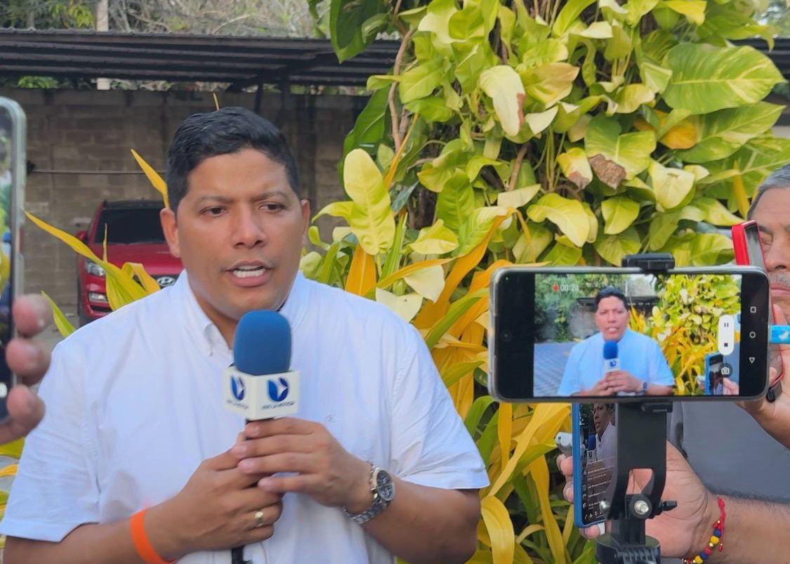 La emergencia por lluvias golpea a varios departamentos del país. Urge que el Gobierno Nacional articule con gobiernos departamentales y locales y se brinde atención inmediata y coordinada para proteger la vida y el bienestar de las comunidades afectadas. 

#EmergenciaPorLluvias