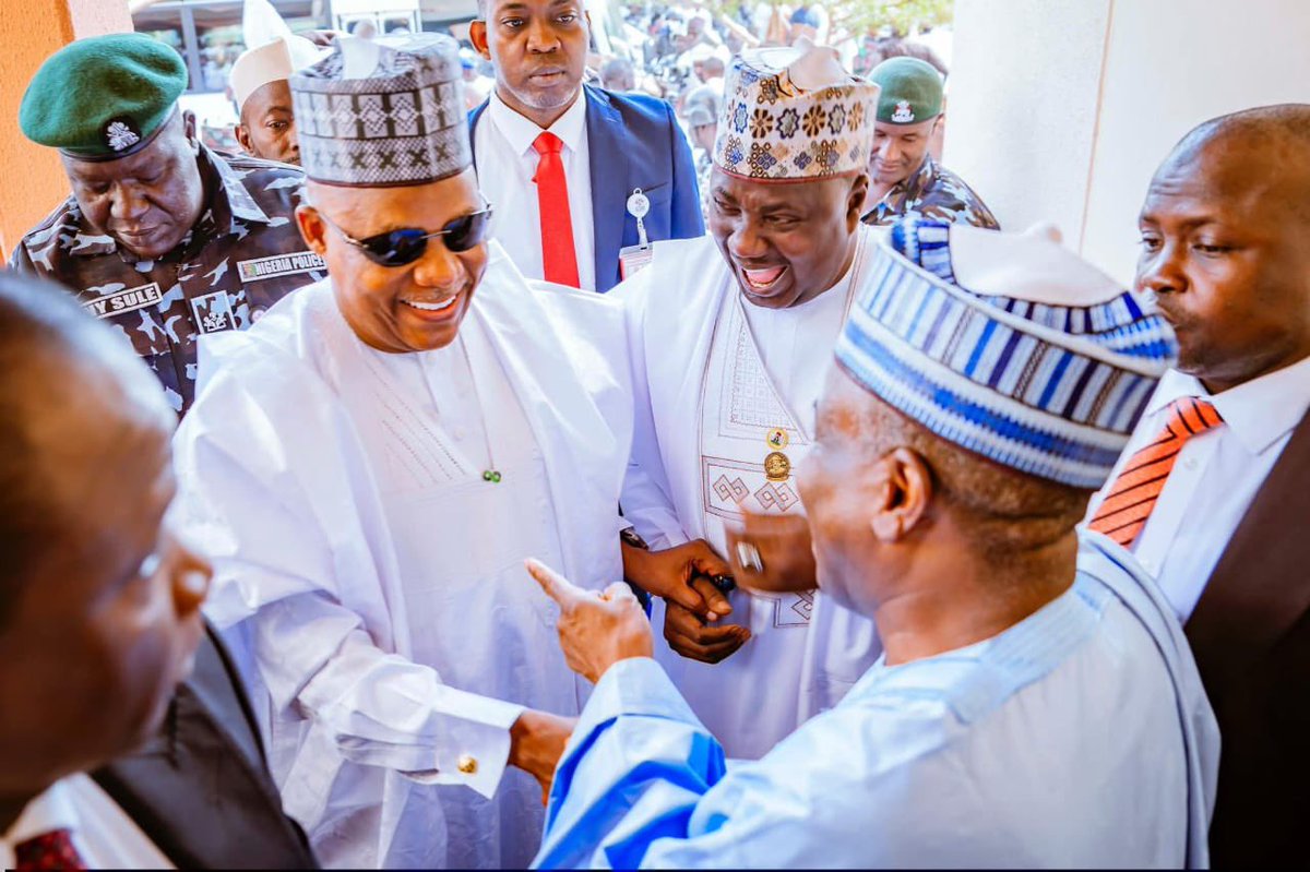 Allah Taala ya bada zaman lafiya da zuri’a me ďorewa.