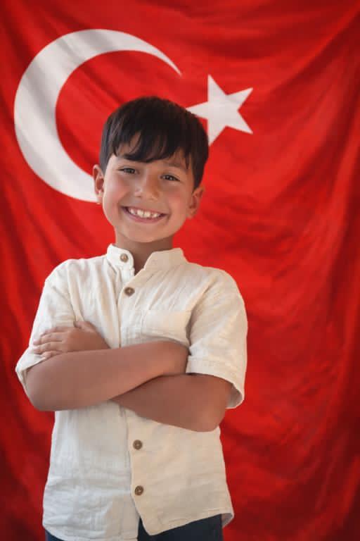 2/F  sınıfımızdan Bayazid Yumni Bahçeci'ye teşekkür ederiz...
Harikasın 👏👏👏👏
#bayrağım #bayrak #bayrakaşkı 
Sarsılmaz Yarınlar İçin...
#yaşayanokulgüneykenti̇lkokulu 
<a href="/elazig_valiligi/">T.C. Elazığ Valiliği</a> <a href="/tcmeb/">Millî Eğitim Bakanlığı</a> <a href="/elazigmem/">Elаzığ İl Мillî Eğitim Müdürlüğü</a>