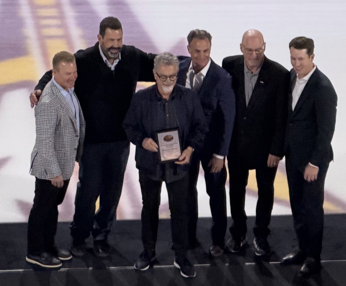 Jr. Coyotes tweet media