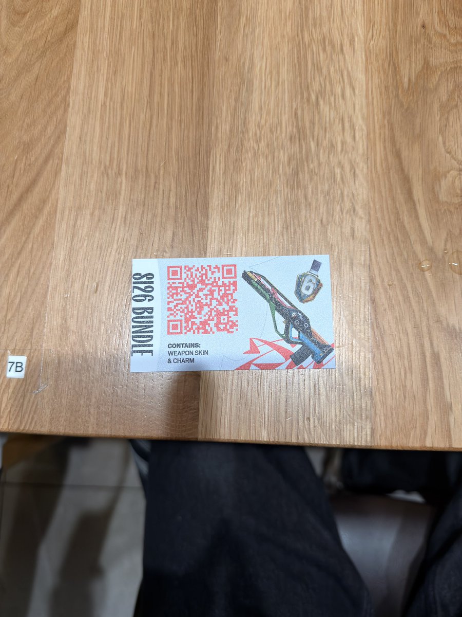 Giving away SI Weapon skin code 🇫🇷

✅ FOLLOW ME <a href="/Playxr_r6/">PLAYXR</a> 
✅ RETWEET

Winner announced 2 Weeks from now