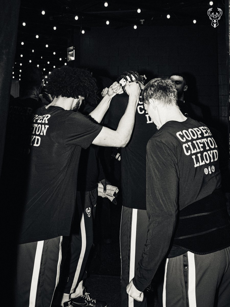 It's time for Bucks basketball!