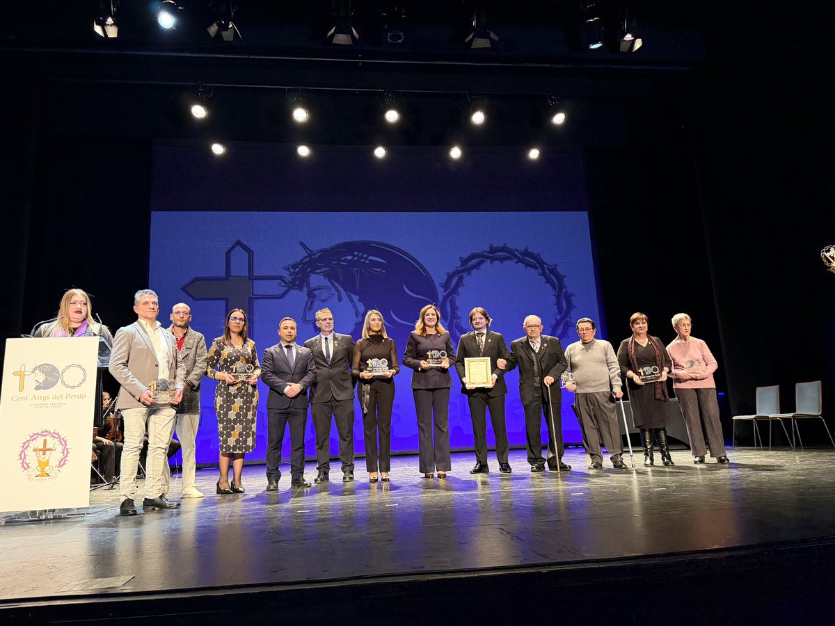 Festes de València tweet media