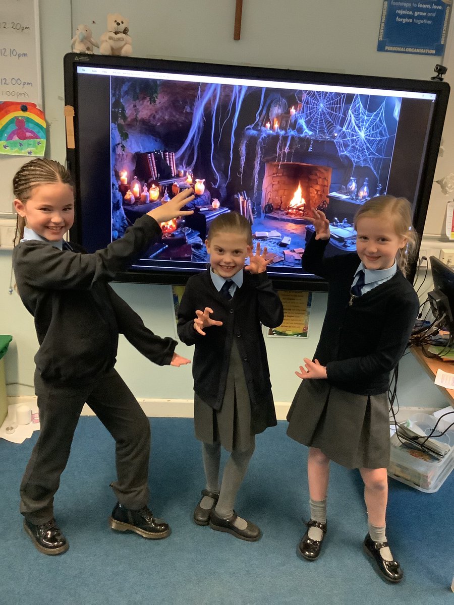 Year3@St James tweet media