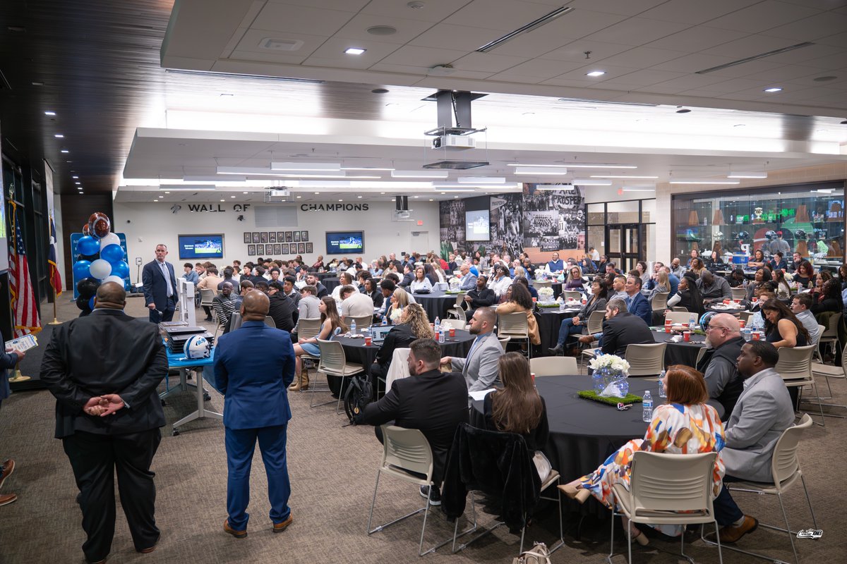 Rock Hill Blue Hawks Football tweet media