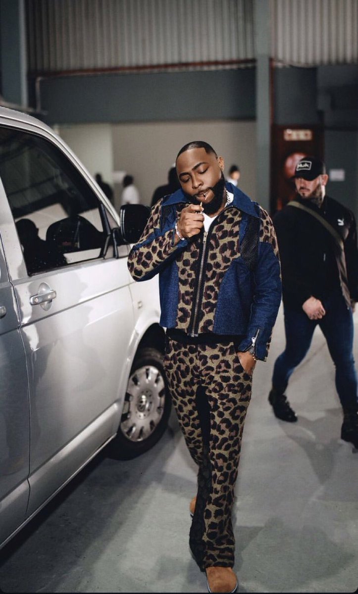 Retweet if Davido is forever your GOAT 🐐