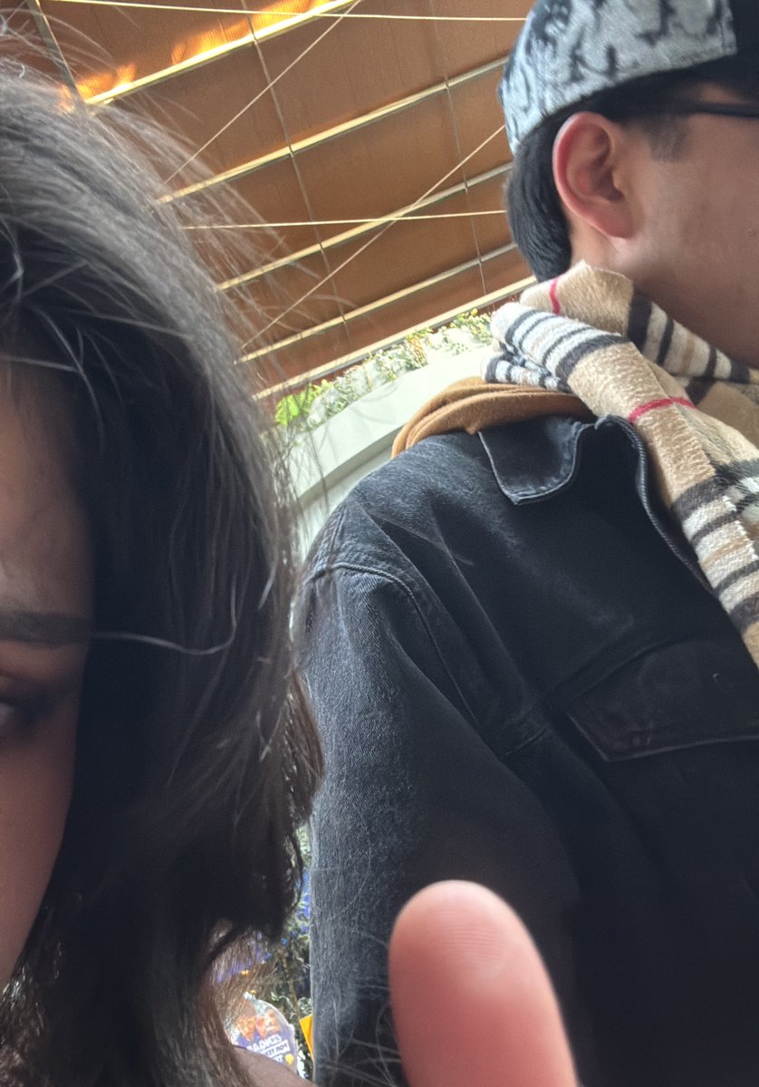 Linhoom's tweet image. chamba chamba con el mero 👩🏾‍🦽‍➡️