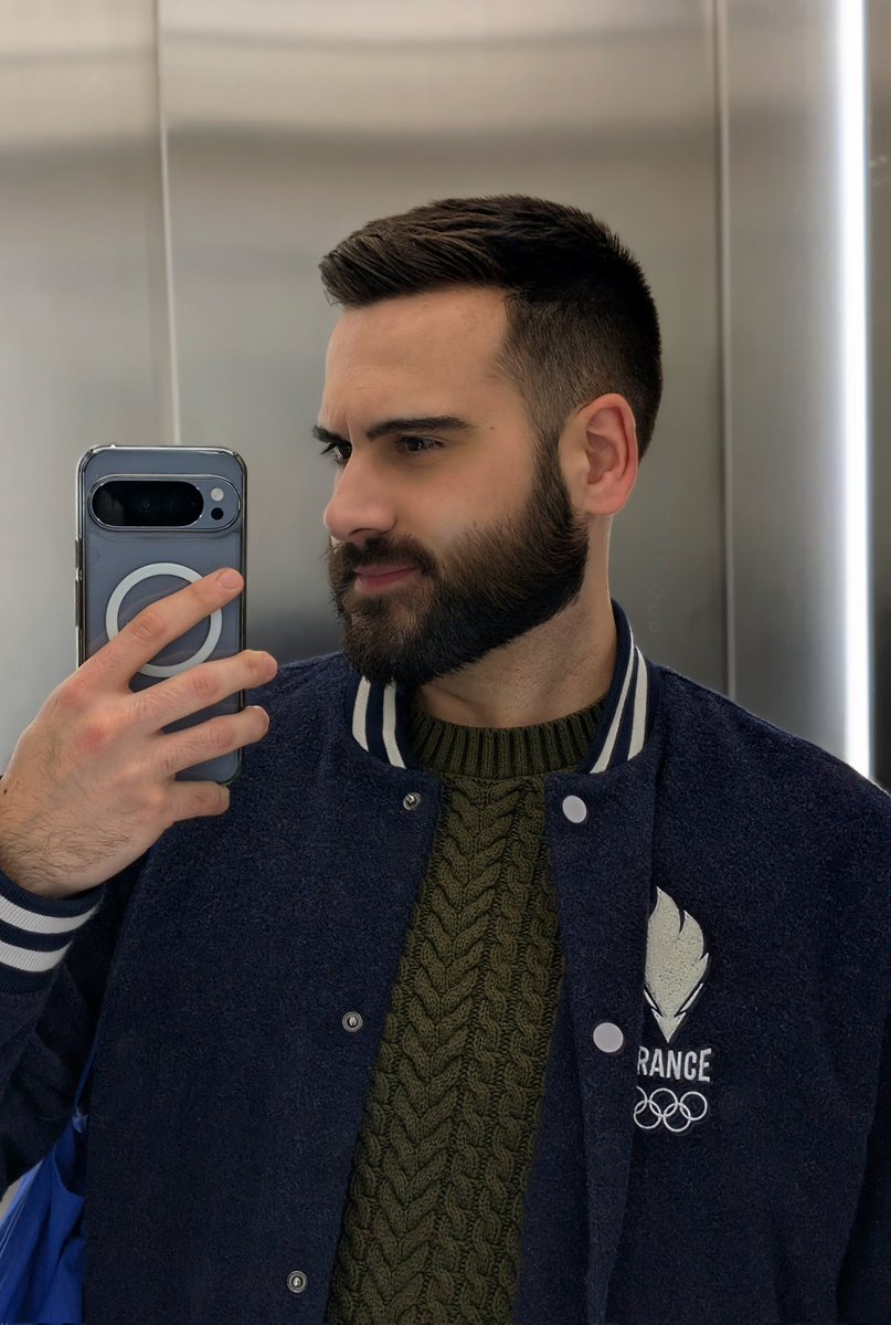 🧔🏻‍♂️🫰🏻
#LGBTQIAWelcomeFebruary