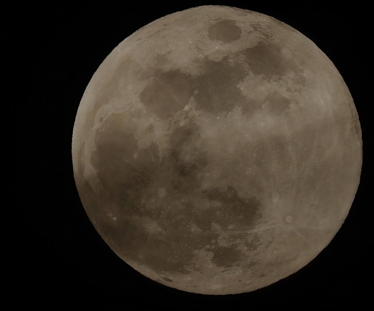 Luna de llamada de Nieve