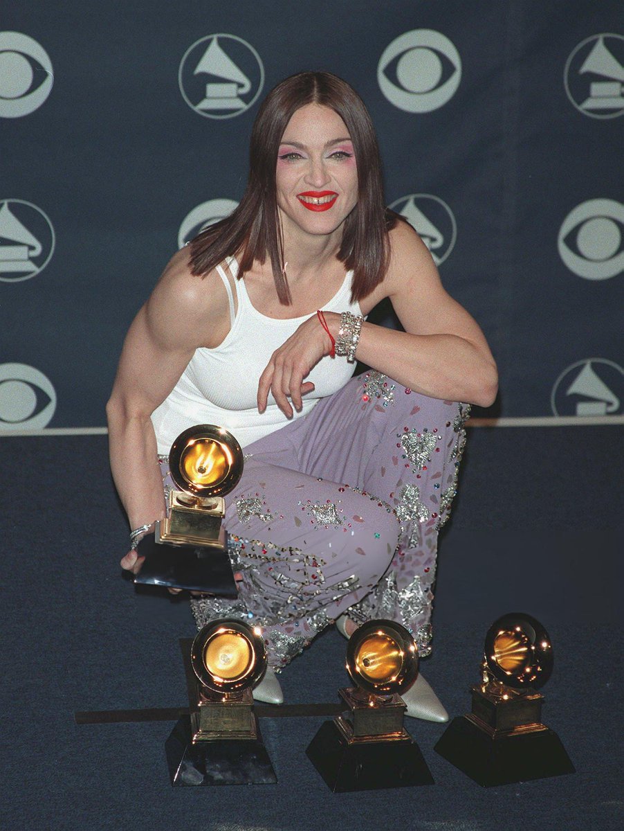 madonna at the “grammy” awards (1999)