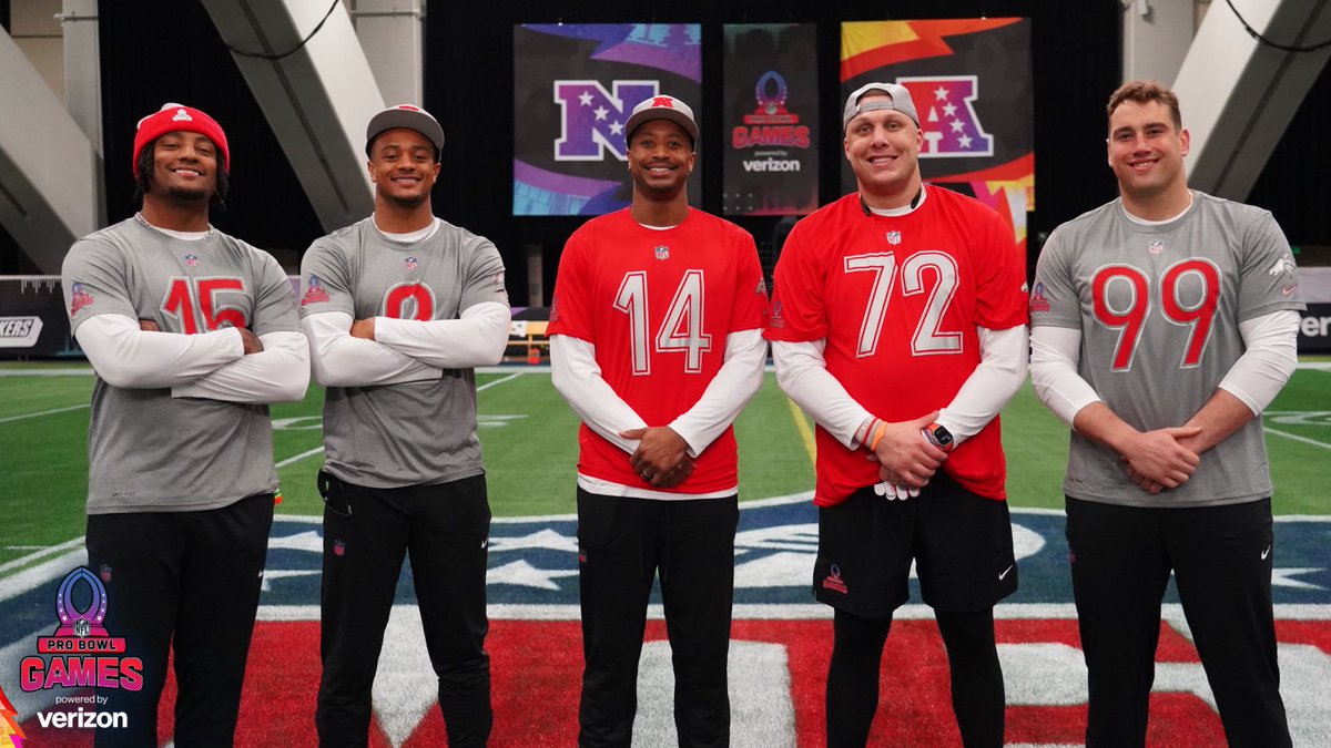 #ProBowlGames SQUAD 😎