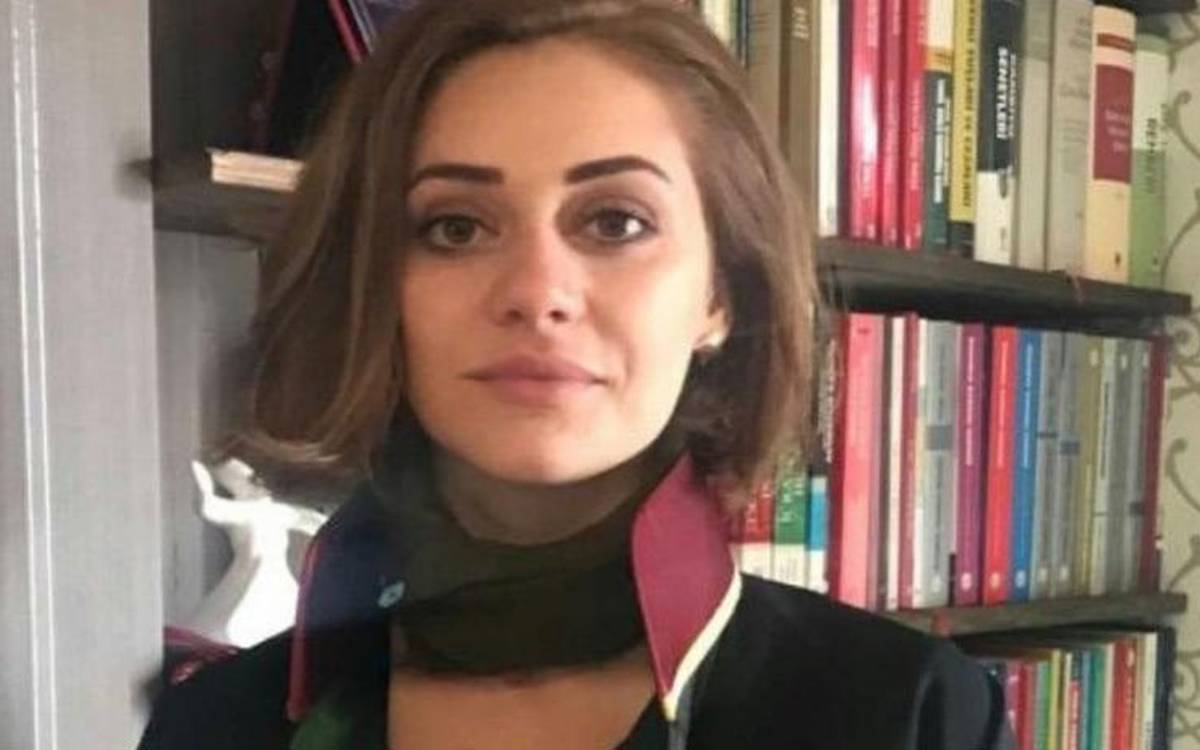 Anadolu'da yaşıyan sıradan bir Akpartili dayı, üniversite okumuş en kral Chpliden bile daha zeki, bilgili ve öngörülü düşünnme yeteneğine sahiptir.