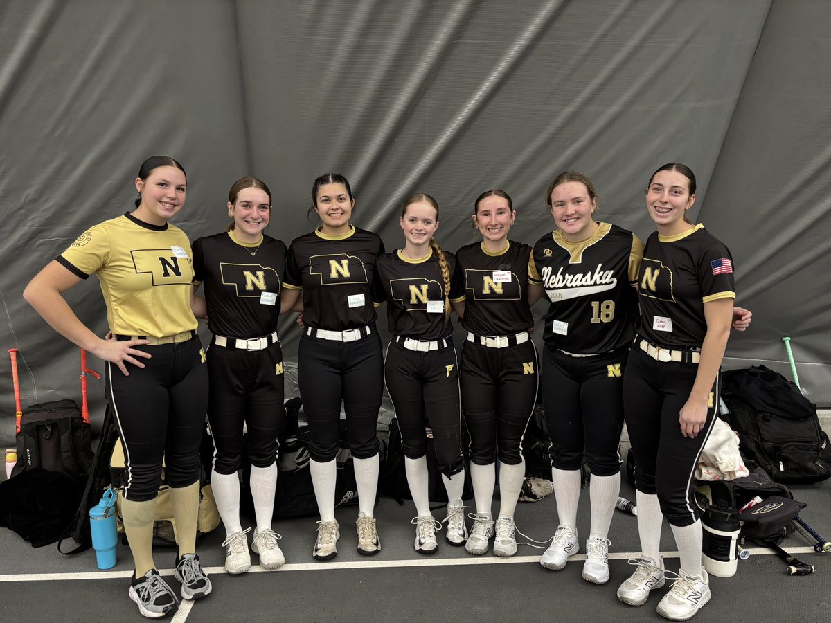 Had a great morning with some teammates at <a href="/WSCWildcatSB/">WSC Softball</a> camp! Thank you <a href="/Coach_Warnock/">Christy Warnock</a>, <a href="/kimvidlak/">Kim Vidlak</a>, and <a href="/RobertsNoah13/">Noah Roberts</a> for putting on such a great camp! I really enjoyed the mental side of the camp too! <a href="/NEGoldVance/">NE Gold Vance 16U</a> <a href="/NCAADII/">NCAA Division II</a> <a href="/MidwestPremierS/">Midwest Premier</a>