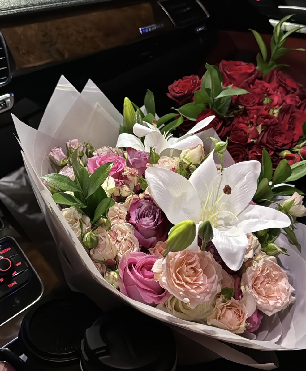 _11ich's tweet image. جواب هالسؤال مُكتظ به البوم صوري