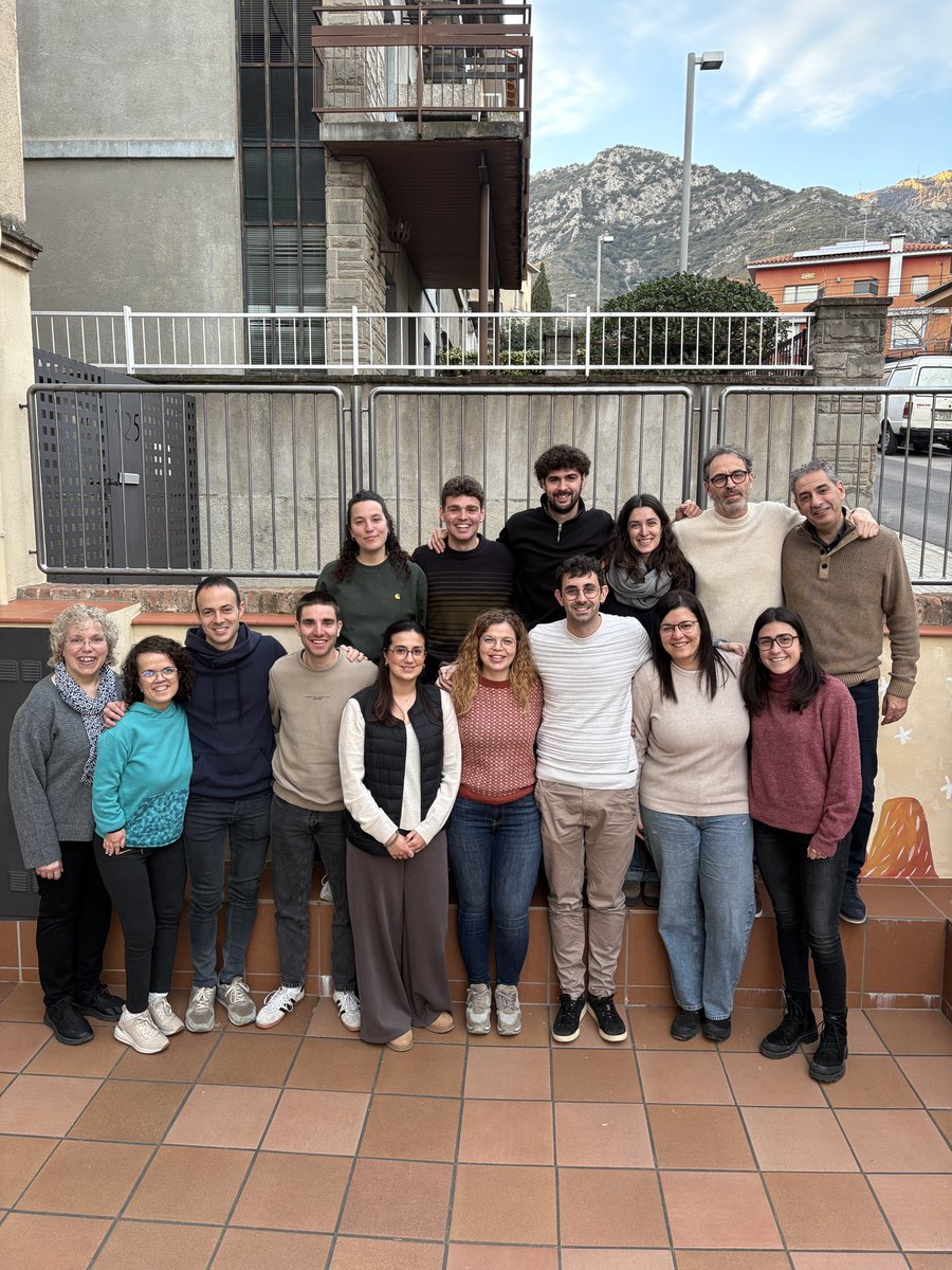 colborreda's tweet image. 📣 L’assemblea anual del Grup Colònies a Borredà, celebrada aquesta tarda, ha aprovat la proposta de la nova junta directiva.

👉 Ariadna Cortina és la nova presidenta de l’entitat.

#colborredà #lleure #Berga #Berguedà
